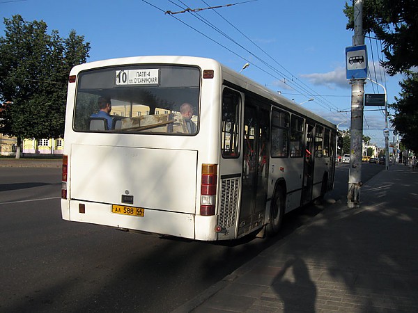  Mercedes-Benz   